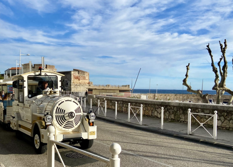 Le petit train sur la corniche du Mourillon