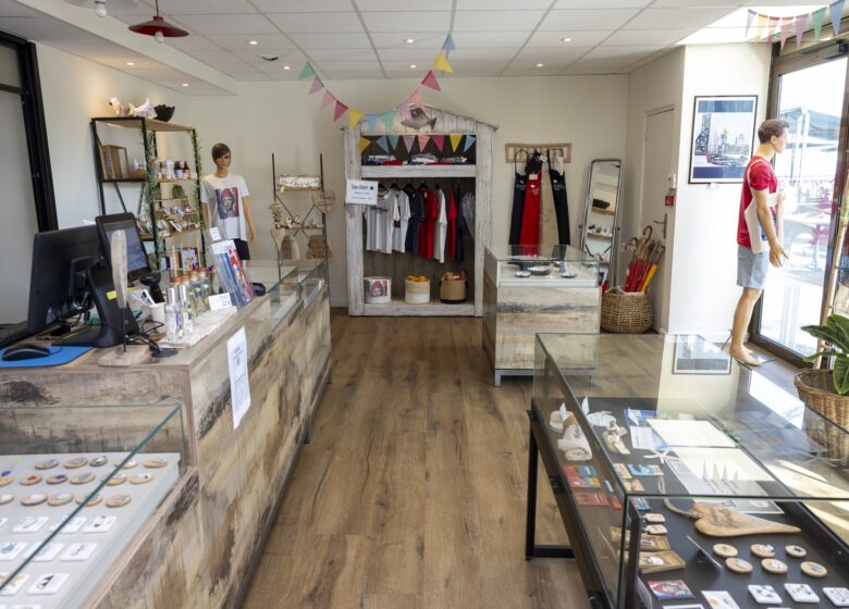 Boutique « La Seyne vous sourit »_La Seyne-sur-Mer