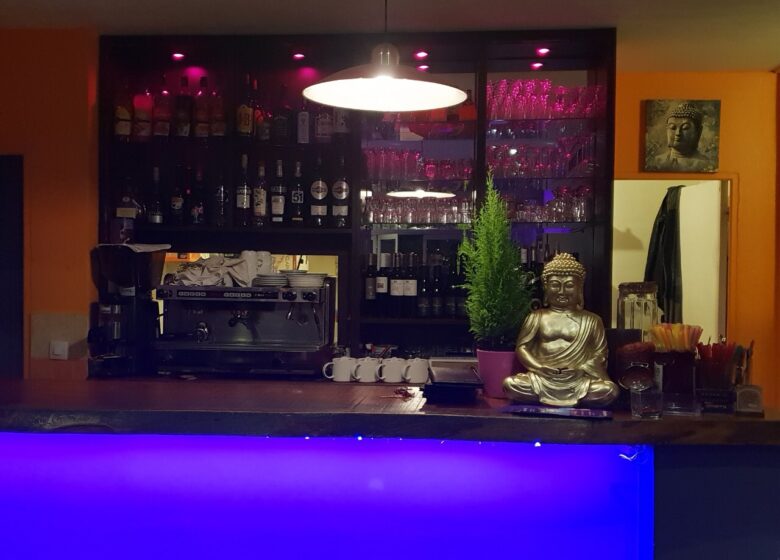 Kashmir Lounge