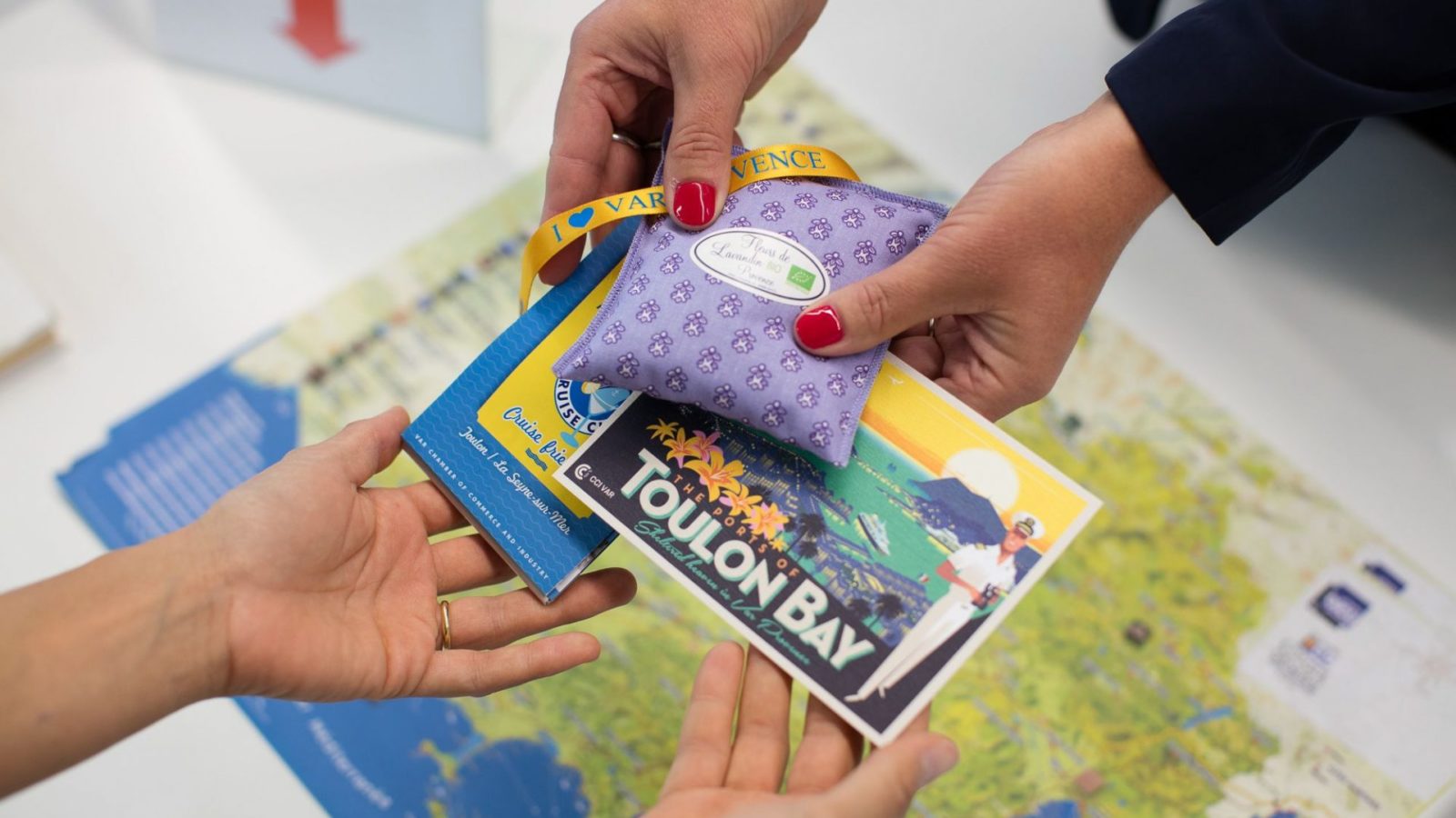 Become A Cruise Friendly Partner !