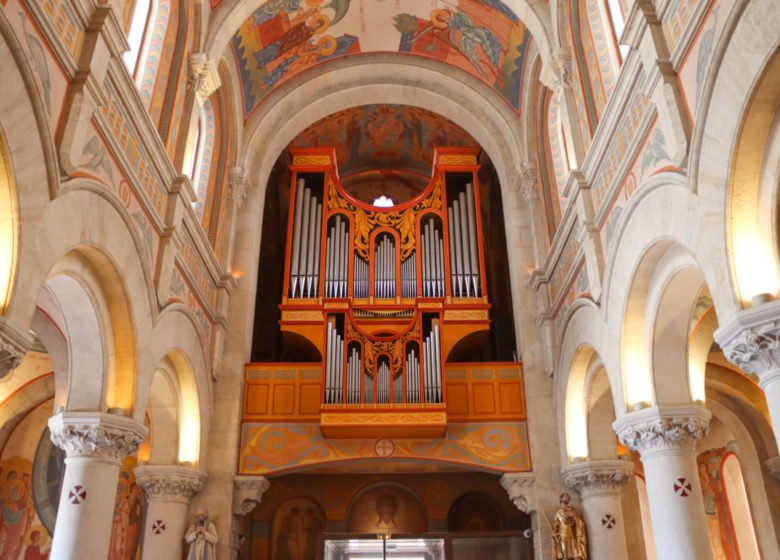 Saint-Nazaire church organ